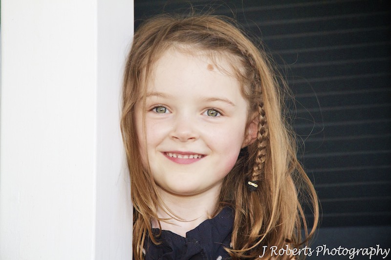 Smiling 5 year old girl - family portrait photography sydney